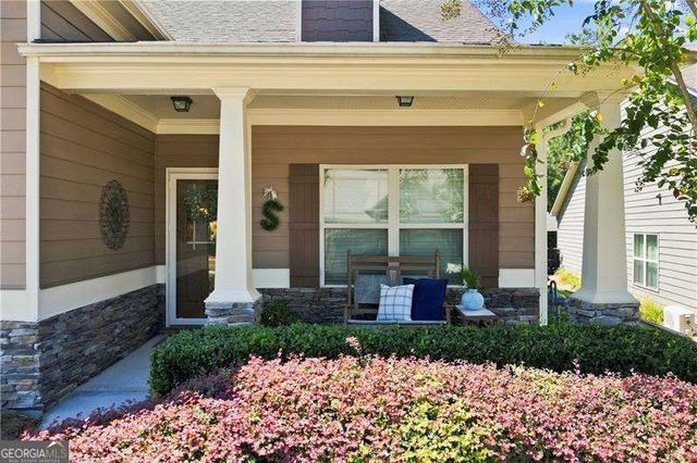 216 Hawthorne Ridge Circle, Dallas, GA 30132