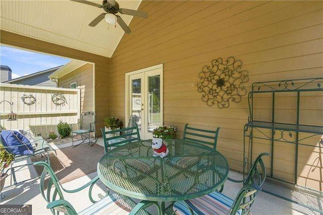 216 Hawthorne Ridge Circle, Dallas, GA 30132
