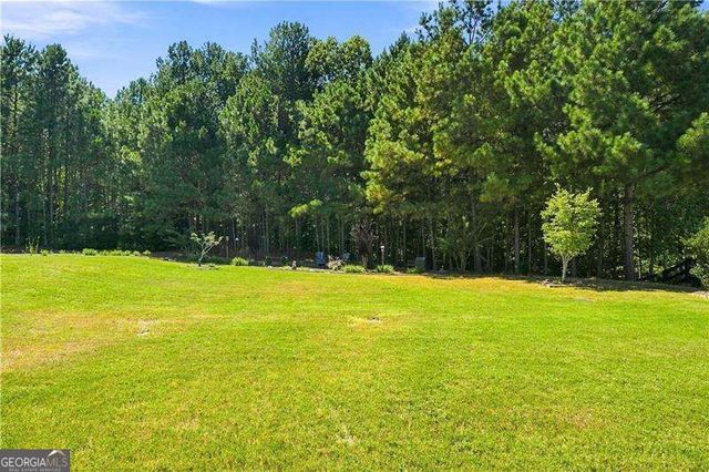 216 Hawthorne Ridge Circle, Dallas, GA 30132