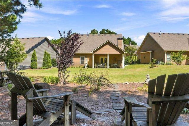 216 Hawthorne Ridge Circle, Dallas, GA 30132