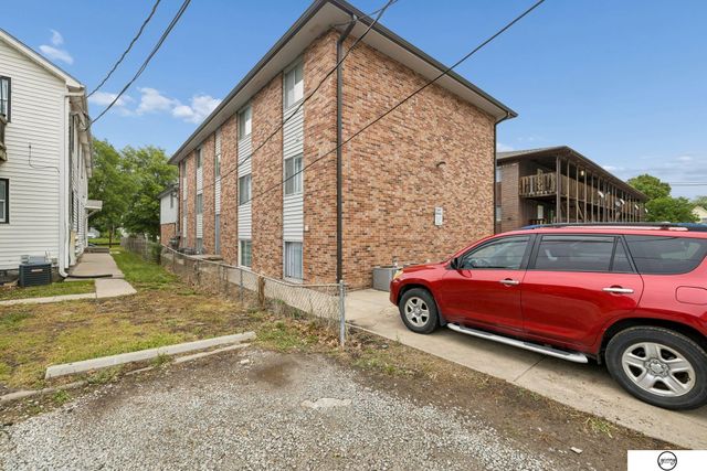 917 Washington Street, Lincoln, NE 68502