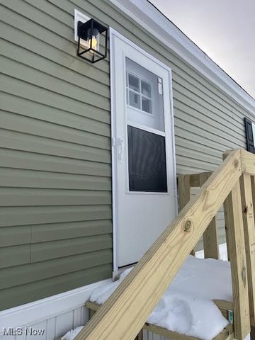 1166 Lafayette Rd C9, Medina, OH 44256