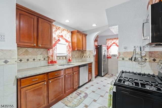 1515 Rose Ter, Union Twp., NJ 07083