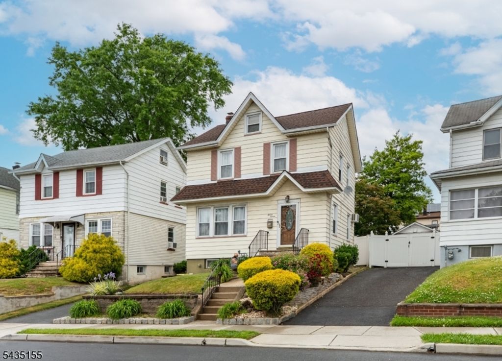 1515 Rose Ter, Union Twp., NJ 07083
