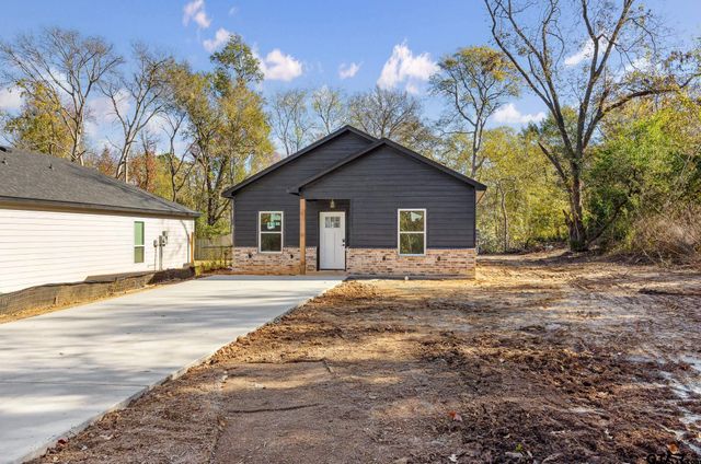 2103 N Glass, Tyler, TX 75702