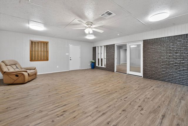 307 Fairlane Dr., Longview, TX 75604