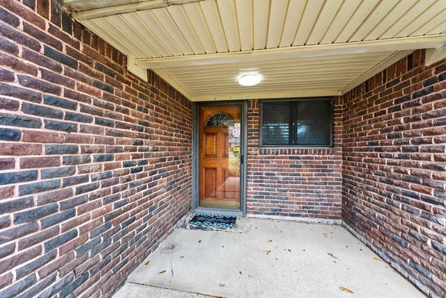 307 Fairlane Dr., Longview, TX 75604