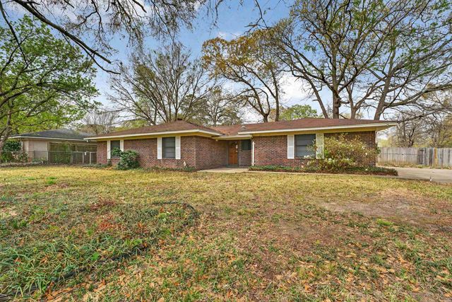 307 Fairlane Dr., Longview, TX 75604