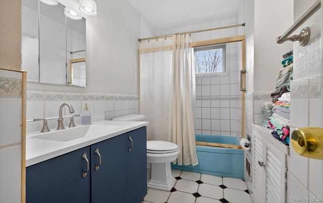 372 Clay Pitts Road, East Northport, NY 11731