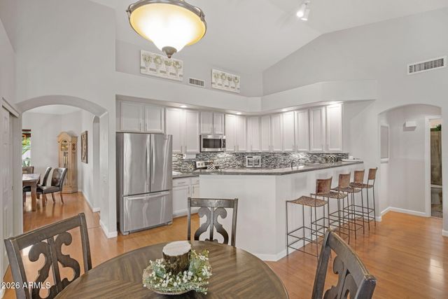 16008 S 38th Way, Phoenix, AZ 85048