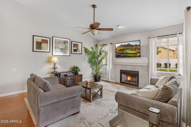 16008 S 38th Way, Phoenix, AZ 85048