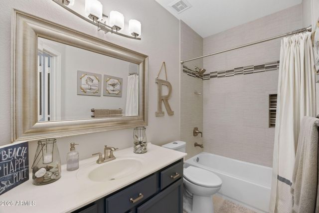 16008 S 38th Way, Phoenix, AZ 85048