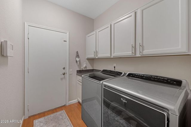 16008 S 38th Way, Phoenix, AZ 85048