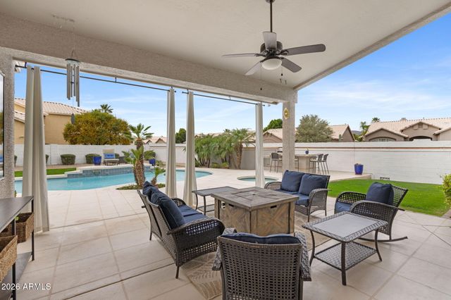 16008 S 38th Way, Phoenix, AZ 85048