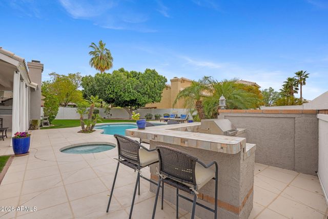 16008 S 38th Way, Phoenix, AZ 85048