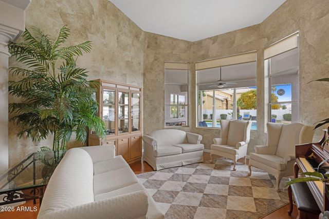 16008 S 38th Way, Phoenix, AZ 85048