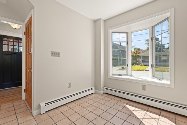 61 Upland Ave, Haverhill, MA 01835