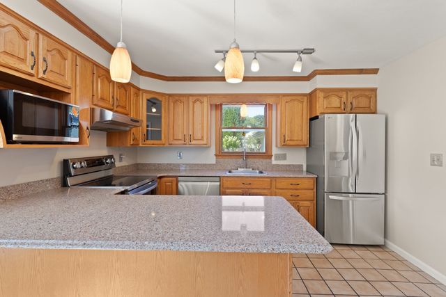 61 Upland Ave, Haverhill, MA 01835