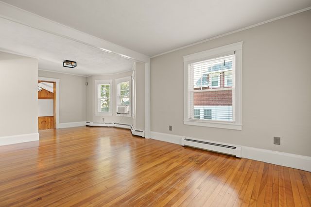 61 Upland Ave, Haverhill, MA 01835