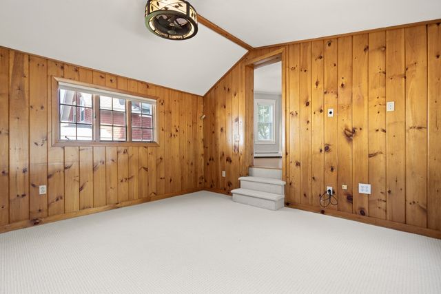 61 Upland Ave, Haverhill, MA 01835