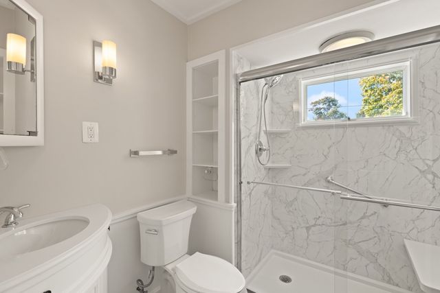61 Upland Ave, Haverhill, MA 01835