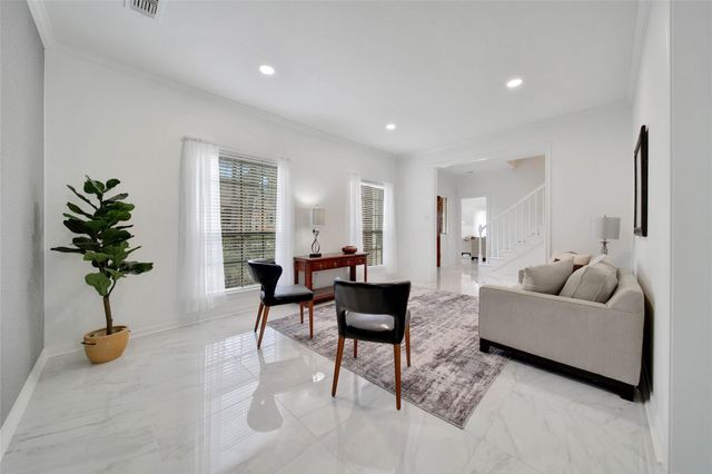 32 Tanager Trail, The Woodlands, TX 77381