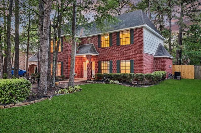32 Tanager Trail, The Woodlands, TX 77381