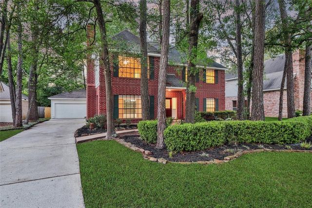 32 Tanager Trail, The Woodlands, TX 77381