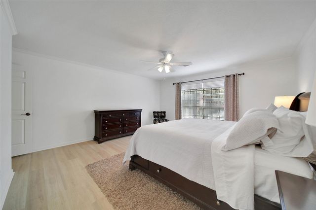 32 Tanager Trail, The Woodlands, TX 77381