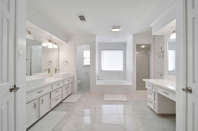 32 Tanager Trail, The Woodlands, TX 77381