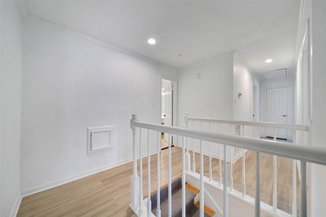 32 Tanager Trail, The Woodlands, TX 77381