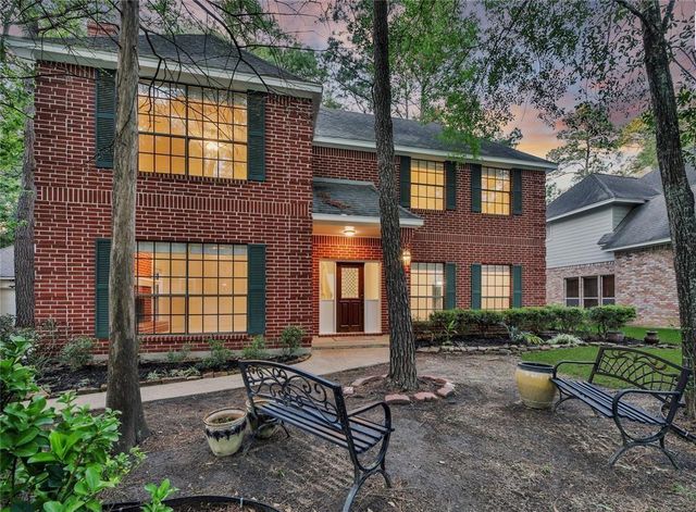 32 Tanager Trail, The Woodlands, TX 77381