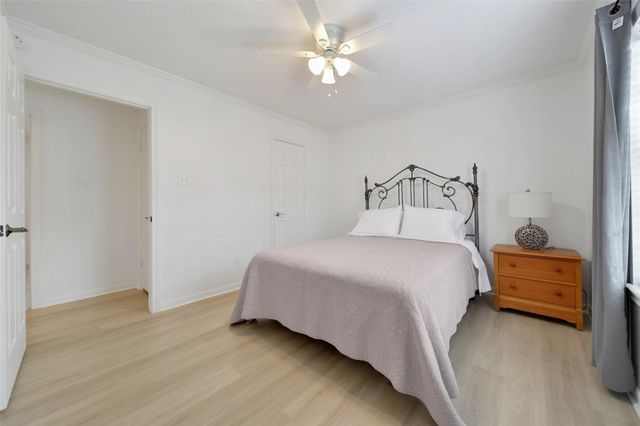 32 Tanager Trail, The Woodlands, TX 77381