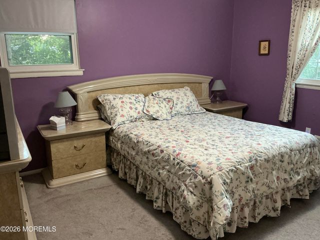9 Lexington Road, Howell, NJ 07731
