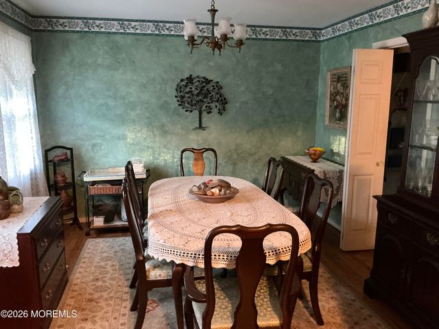 9 Lexington Road, Howell, NJ 07731
