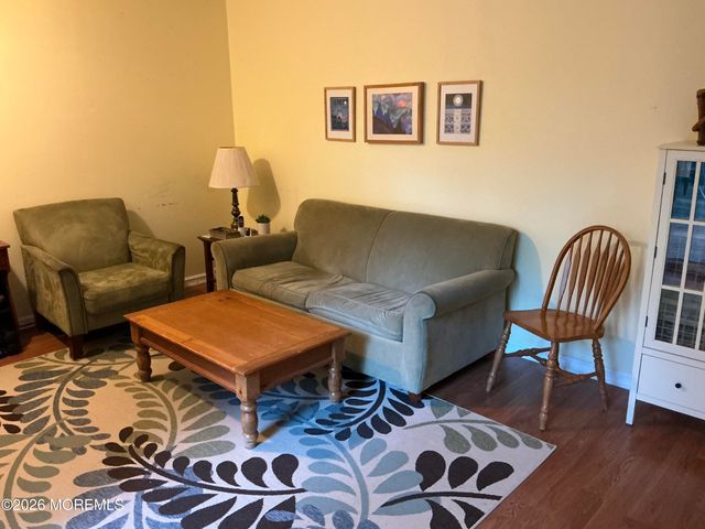9 Lexington Road, Howell, NJ 07731