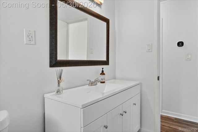 181 Brandt Street, Garden City, MI 48135