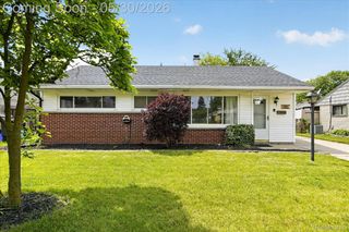 181 Brandt Street, Garden City, MI 48135
