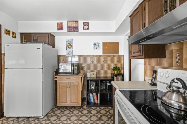 324 Old National Pike, Brownsville, PA 15417