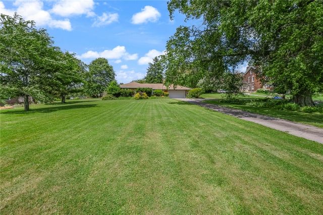 324 Old National Pike, Brownsville, PA 15417