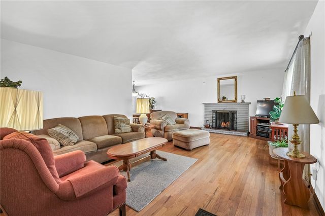324 Old National Pike, Brownsville, PA 15417
