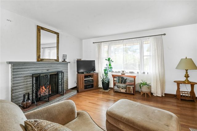 324 Old National Pike, Brownsville, PA 15417