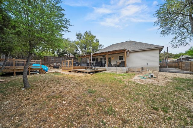1885 Deer Run, Canyon Lake, TX 78133