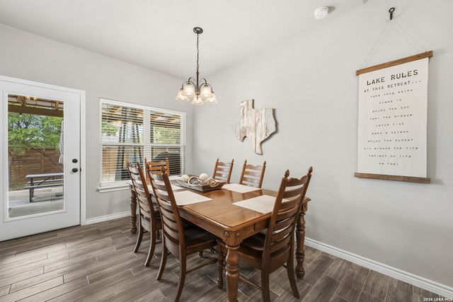 1885 Deer Run, Canyon Lake, TX 78133