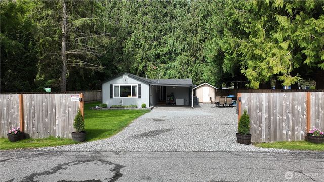 8892 Peavey Road, Sedro Woolley, WA 98284