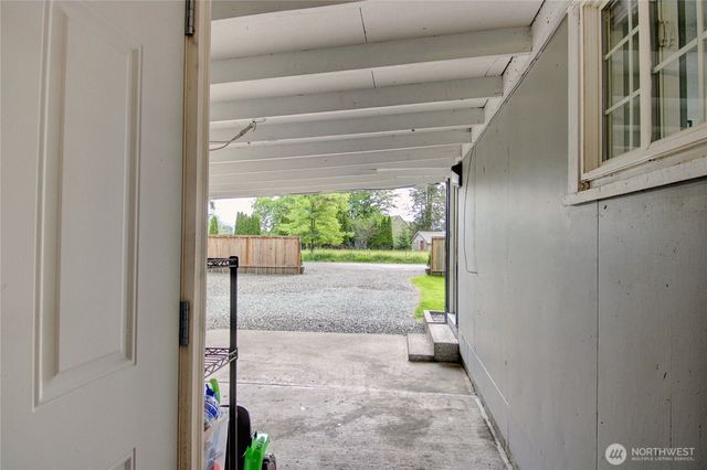 8892 Peavey Road, Sedro Woolley, WA 98284
