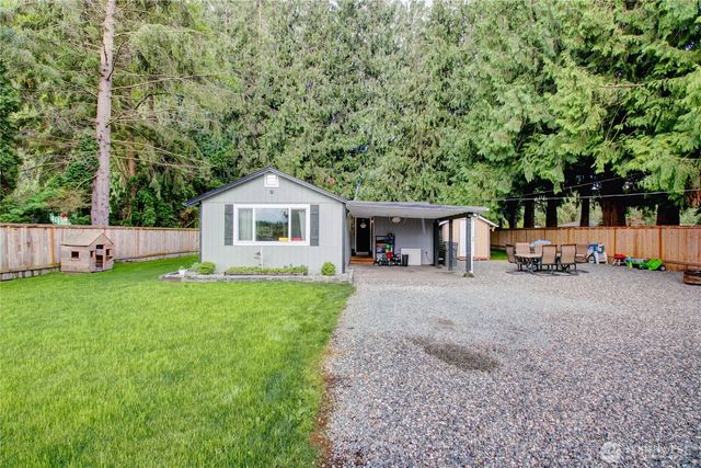 8892 Peavey Road, Sedro Woolley, WA 98284