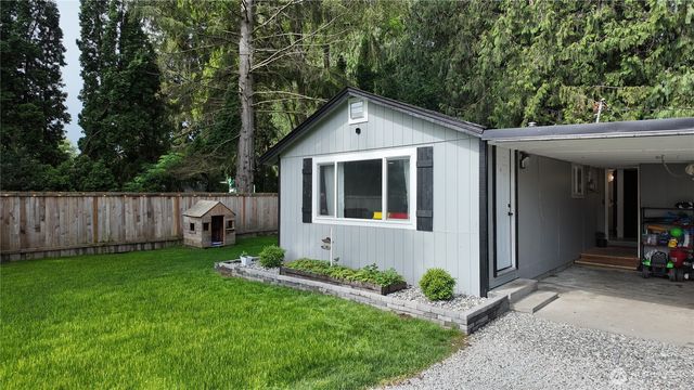 8892 Peavey Road, Sedro Woolley, WA 98284