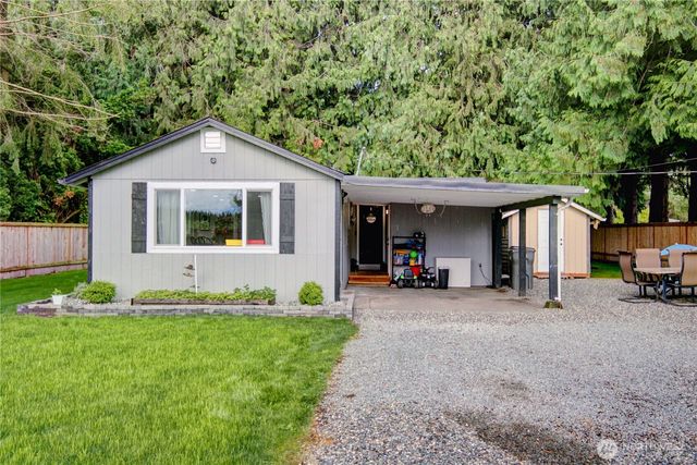 8892 Peavey Road, Sedro Woolley, WA 98284