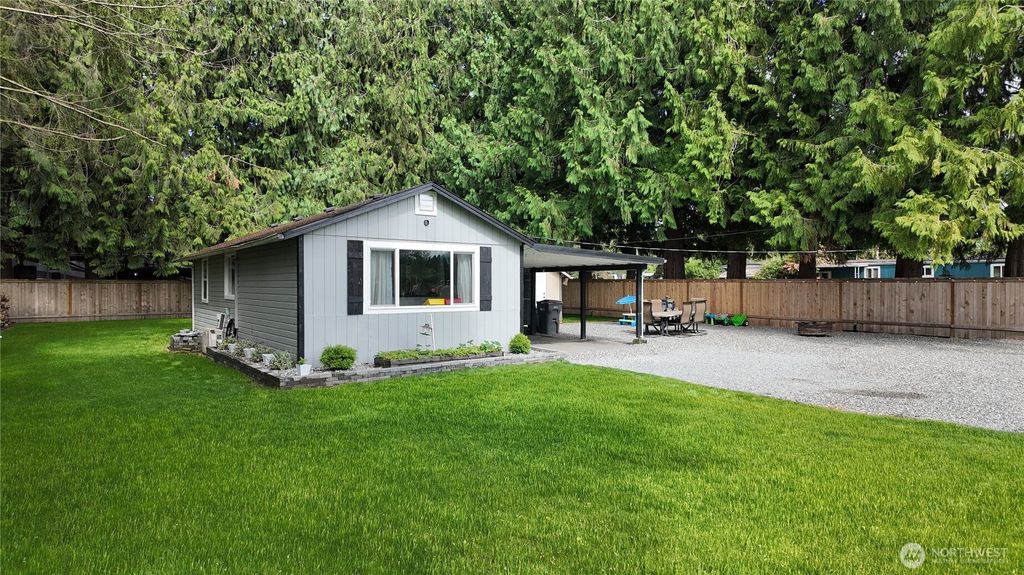 8892 Peavey Road, Sedro Woolley, WA 98284